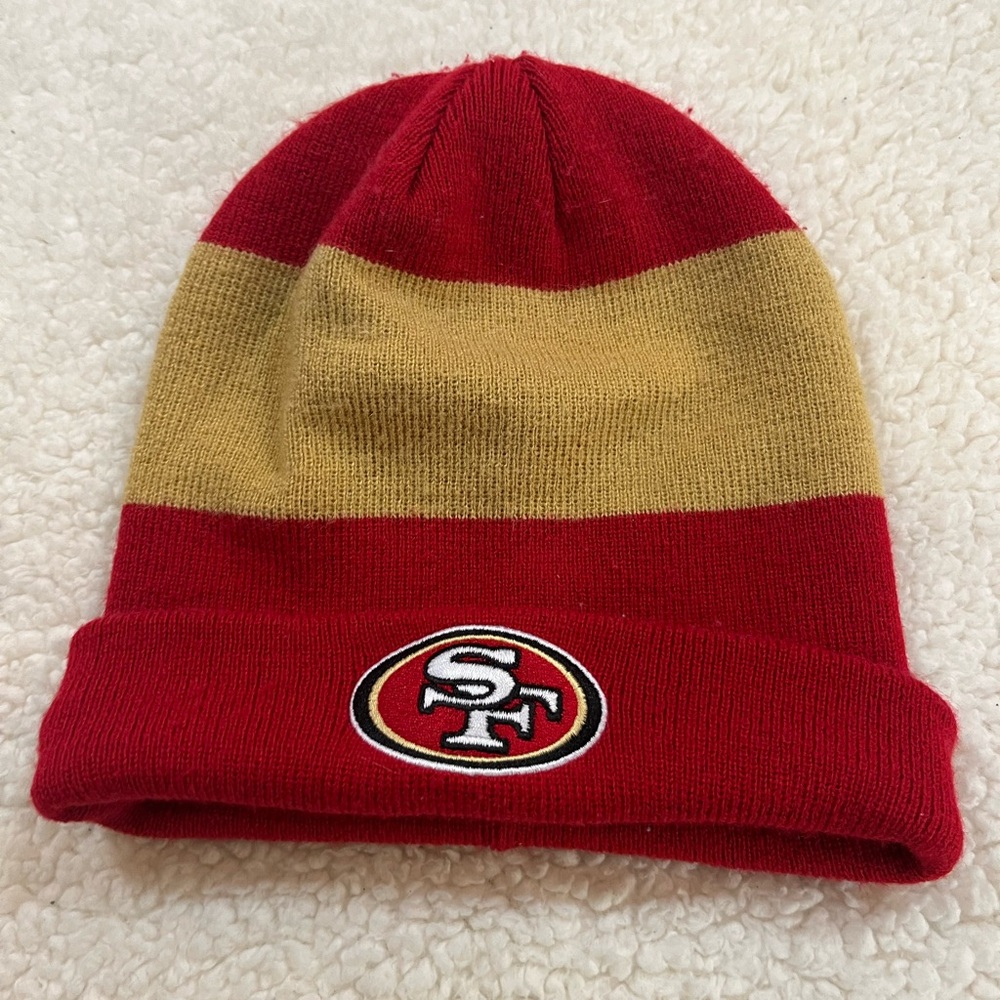 NFL TEAM APPAREL SanFrancisco 49er’s Hat |
Red and Gold | Big S/F Logo | Youth